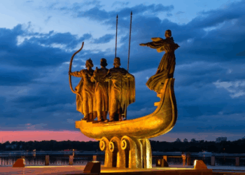 «УДАР Віталія Кличка» закликає Верховну Раду відхилити два законопроєкти, які руйнують місцеве самоврядування