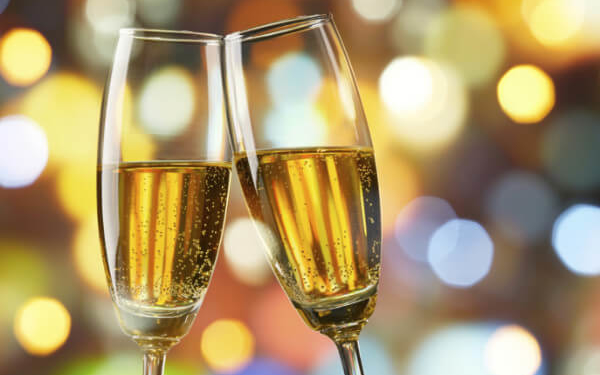 Після випитого шампанського 23-річному тернополянину довелось викликати швидку