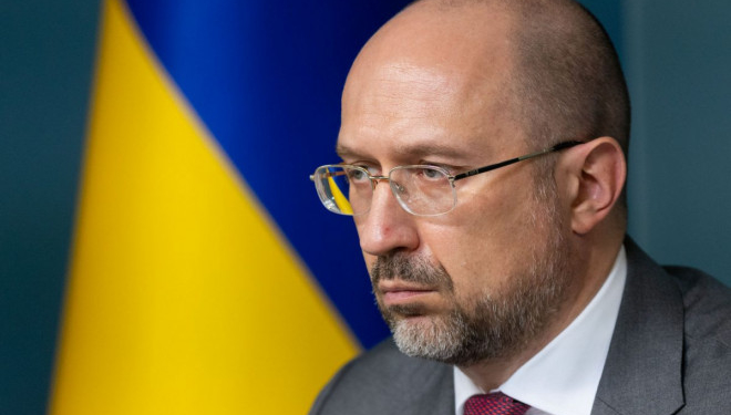 Зарплати «заморозять», боргів буде багато: «бюджет бідності» Шмигаля пройшов перше читання у Раді