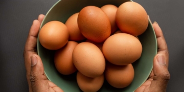 За кілька тижнів яйця будуть на вагу золота