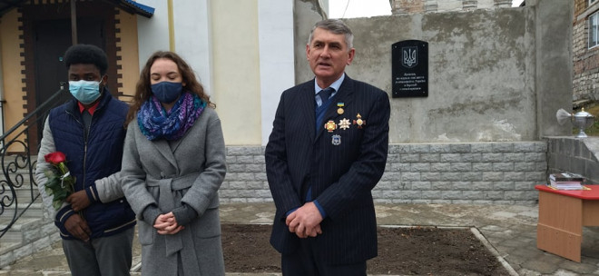 Меморіальний знак воїнам УПА відкрили у Дедеркалах