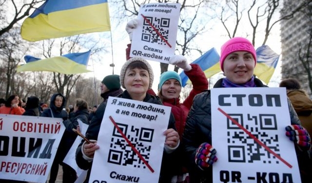 Секта свідків СССР або чому антивакцинаторам інкримінують державний переворот?