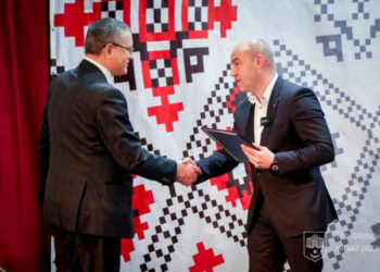 Студентка, ректор і чиновниця: у Тернополі нагородили преміями імені Лучаківського