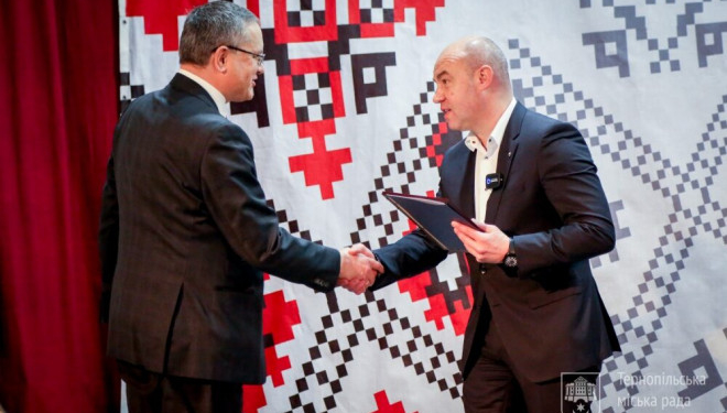 Студентка, ректор і чиновниця: у Тернополі нагородили преміями імені Лучаківського