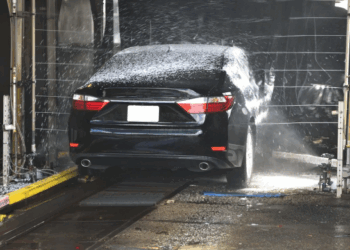 Як часто потрібно мити автомобіль взимку