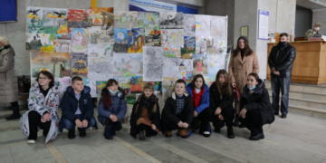 діти малювали