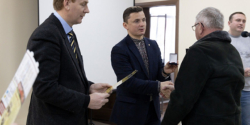 У Тернополі вручили відзнаки родинам Лицарів ОУН та УПА