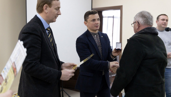 У Тернополі вручили відзнаки родинам Лицарів ОУН та УПА