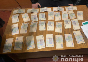 Депутата Тернопільської райради затримали на хабарі