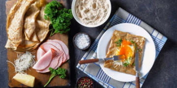 Недільний сніданок: Млинці з гречаного борошна