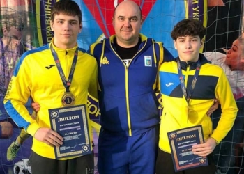 Тернопільскі борці привезли нагороди з Одеси
