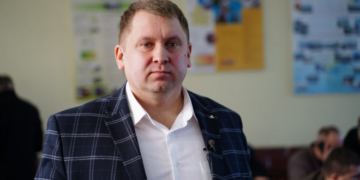 Влада тисне на малий і середній бізнес, українське село, тоді як олігархи ховають свої статки в офшорах! – Віктор Шумада