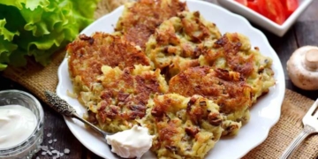 Деруни. Класичний рецепт і варіанти з м’ясом та грибами