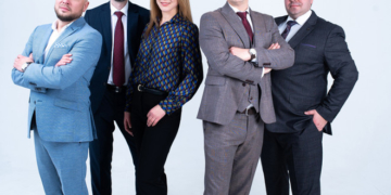 TAX GROUP CONSULTING: Наша мета – не заробити на проблемах клієнта, а допомогти ефективно вирішити їх!