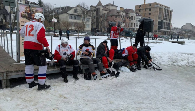 На Тернопільському ставі – Всеукраїнські змагання з хокею