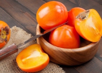 “Їжа богів”: кому варто налягати на хурму