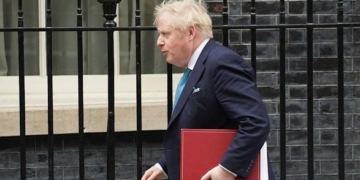 Велика Британія має намір збільшити оборонну летальну допомогу Україні