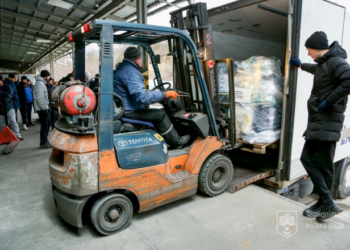 У Тернопіль прибули чергові гуманітарні вантажі з Німеччини, Польщі та Литви