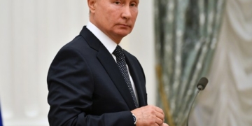 В оточенні Путіна почався розкол: вже шестеро російських олігархів публічно виступили проти агресії щодо України