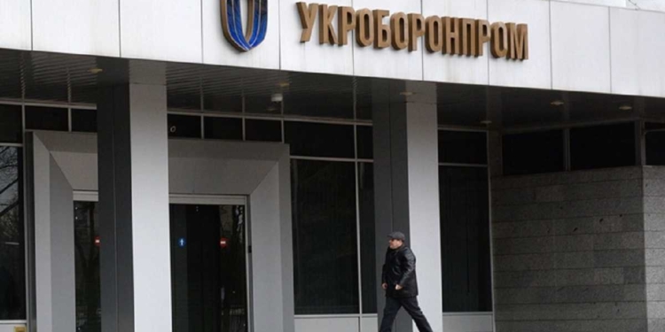 «Укроборонпром» сплатить мільйон доларів США за викрадений чи трофейний літак