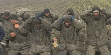 Українець відчитав російських окупантів, ті зізналися, чого бояться (Відео)