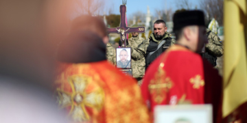 У Тернополі попрощалися з військовослужбовцем Олександром Пителем