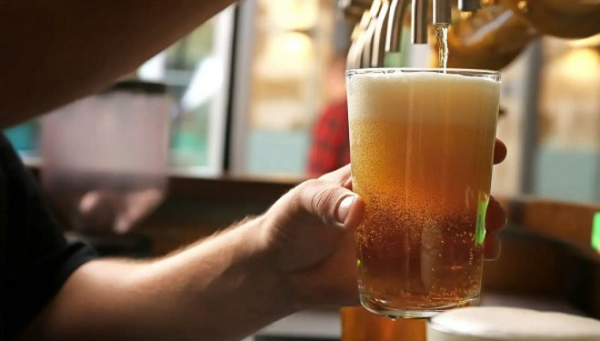 На Тернопільщині дозволили продаж пива