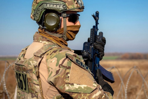 СБУ затримала російських інформаторів та шахраїв, які крали гроші волонтерів