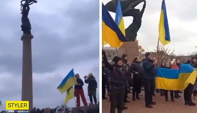 Українські міста повстають проти окупантів (Відео)