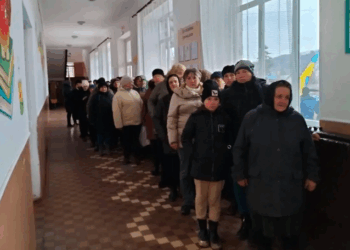 Тисячі жителів Тернопілля підписали звернення до світових лідерів про закриття неба