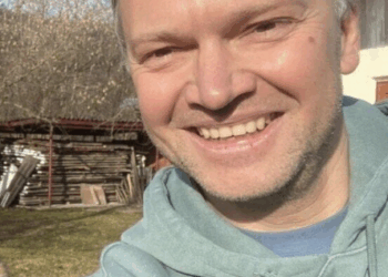 Родина з Тернопільщини прихистила сім’ю відомого телеведучого