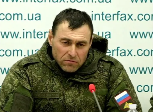 Зрадник України з Криму зі сльозами розповів, як було завдано перших ударів