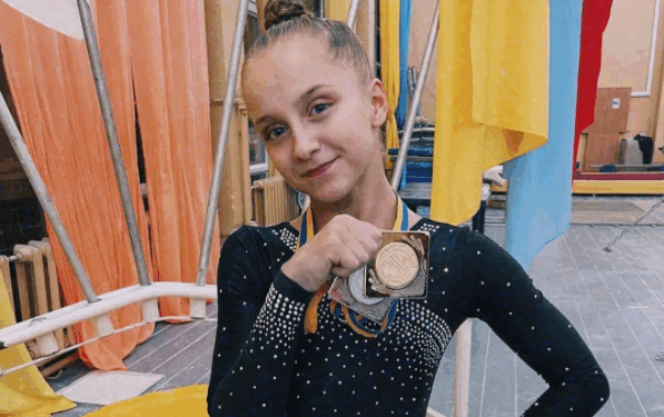 У Росії істерика після відмови нашої гімнастки стати поруч зі спортсменками РФ