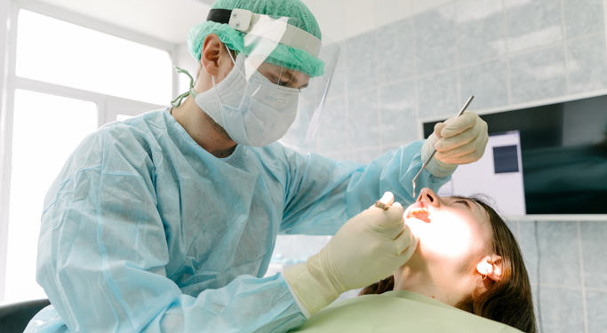 Перелік закладів охорони здоров’я Тернопільської області, де можна отримати безоплатну стоматологічну допомогу