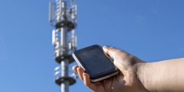 «В Україні запускають національний роумінг»: оператори дозволять змінювати мережі зв’язку