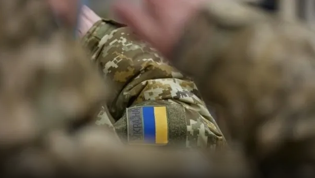 Громадяти, які уклали контракт на службу у теробороні, можуть отримати по 20 тис. грн