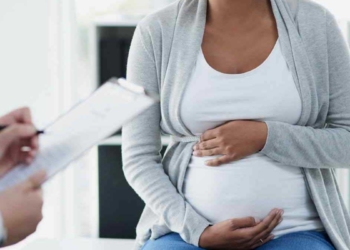 Як вагітним отримати допомогу під час війни: роз’яснення НСЗУ