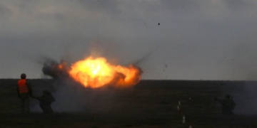 Окупанти втратили майже 100 осіб, колону забезпечення і чимало техніки під час спроби прориву на Донецькому напрямку