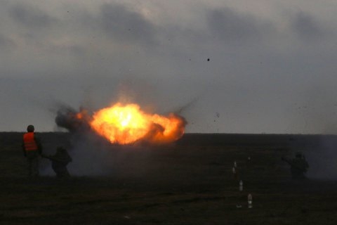 Окупанти втратили майже 100 осіб, колону забезпечення і чимало техніки під час спроби прориву на Донецькому напрямку