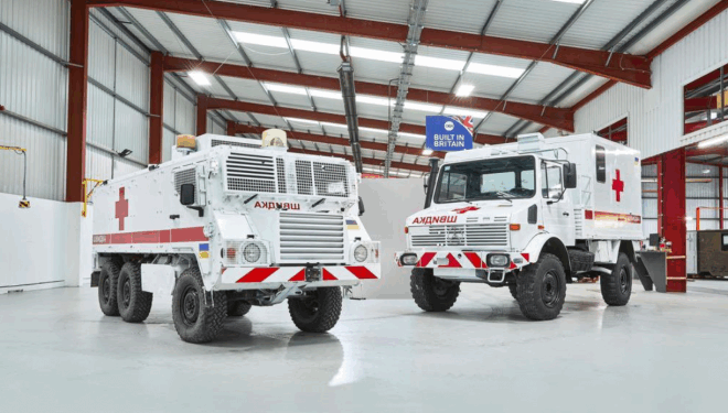 Посольство України в Британії на зібрані кошти закупило 30 броньованих “швидких”