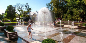 Більшість тернопільських фонтанів відновили роботу на Великдень