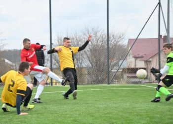 Благодійний футбольний турнір на підтримку ЗСУ стартував на Тернопільщині: визначили 8 найсильніших команд