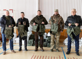 Відомий аграрій з Тернопільщини Петро Гадз забезпечує військових зброєю та амуніцією