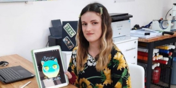 Ілюстраторка з Тернопільщини малює патріотичні принти – прибуток з продажу передає на ЗСУ