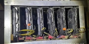 Мешканець Тернополя крав електроенергію для видобутку криптовалюти