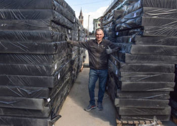 У гуртожитку чортківської школи облаштовують житло для переселенців