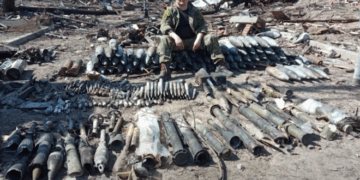 Тернопільські вибухотехніки розміновують населені пункти Київщини