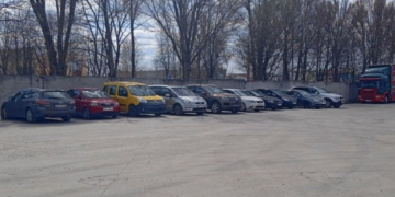 Безкоштовно розмитнили вже майже триста автомобілів у Тернополі