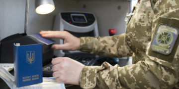 Виїзд за кордон для студентів українських вишів – неможливий, але є виняток