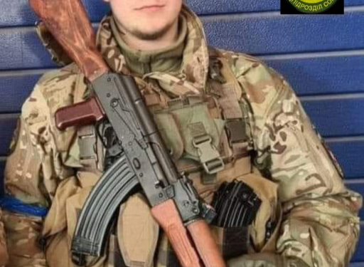 Підчас виконання бойових завдань загинув 19-річний тернополянин Микола Курик позивний “Калаш”